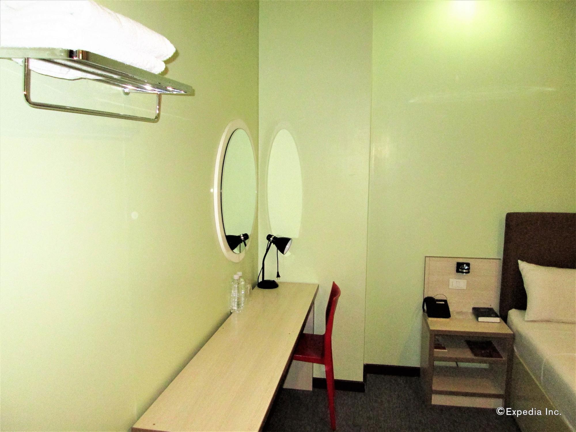 Marianne Suites Cagayan de Oro Kültér fotó