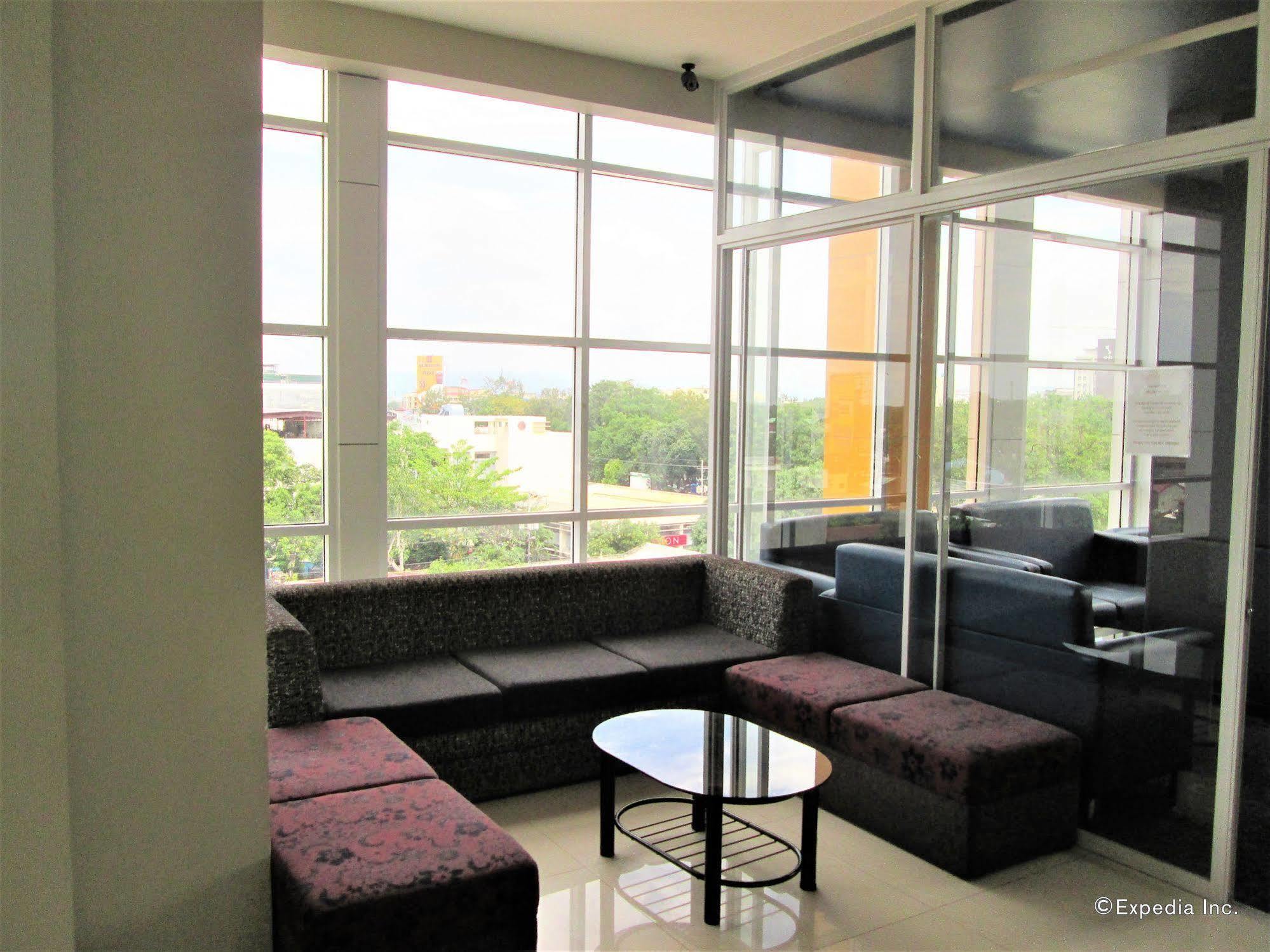 Marianne Suites Cagayan de Oro Kültér fotó