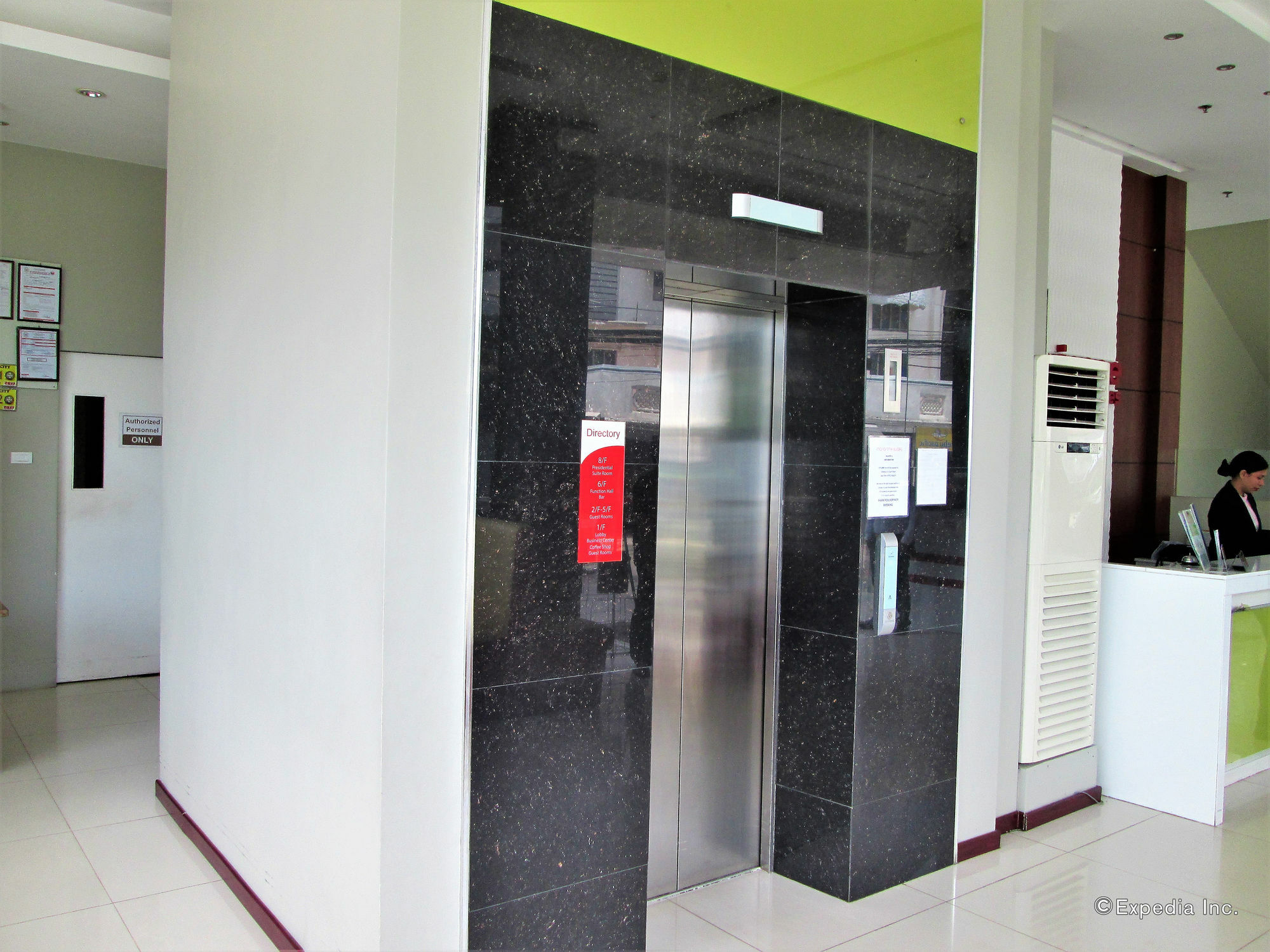 Marianne Suites Cagayan de Oro Kültér fotó